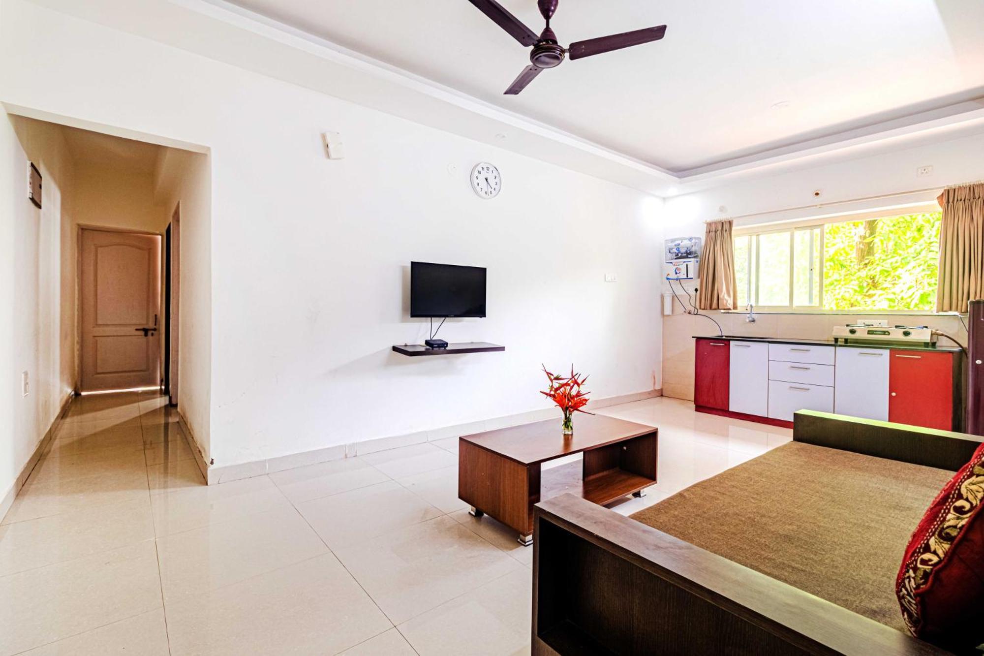 4Bhk Sparkling Apartment Near Beach Pool & Bar 2Bhkx2 Vagator Luaran gambar