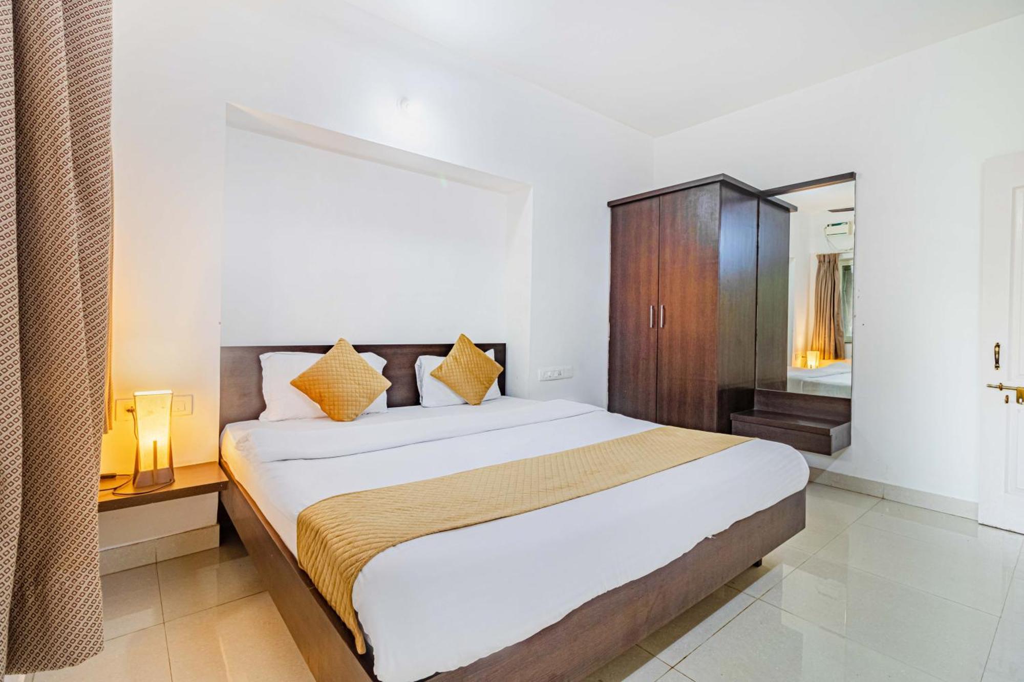4Bhk Sparkling Apartment Near Beach Pool & Bar 2Bhkx2 Vagator Luaran gambar